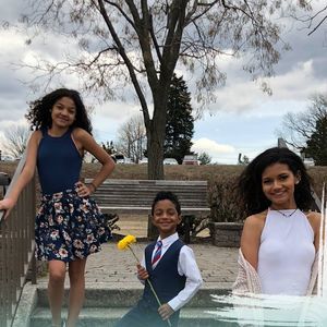 Meet your Posher, Dee